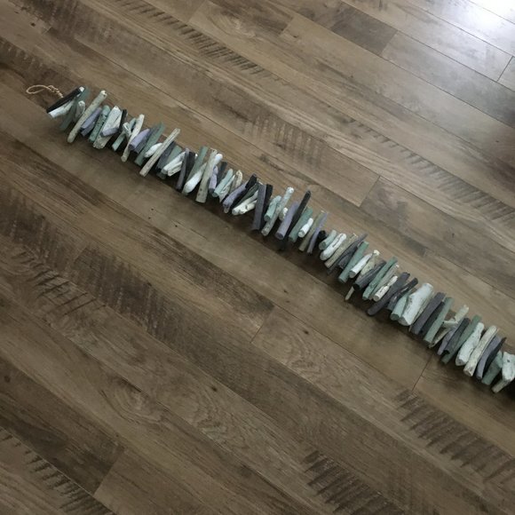 Handmade Drift Wood and Rope Garland - Picture 5 of 10